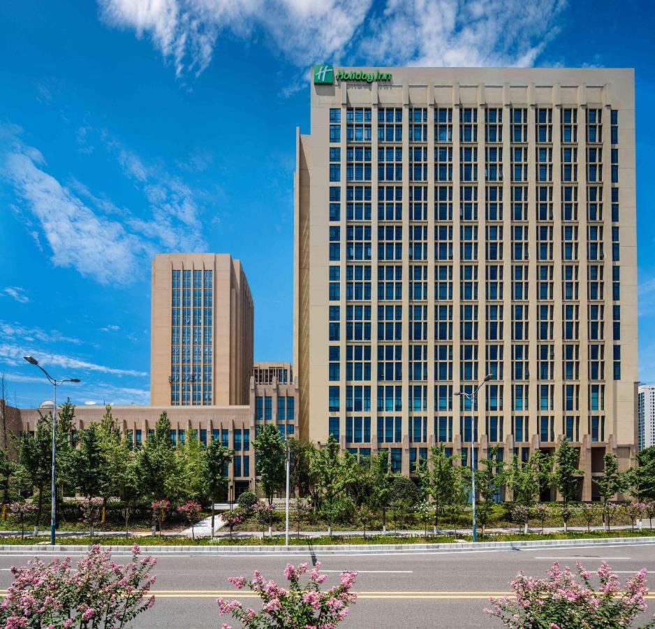 Holiday Inn Chongqing University Town, An Ihg Hotel Exterior photo